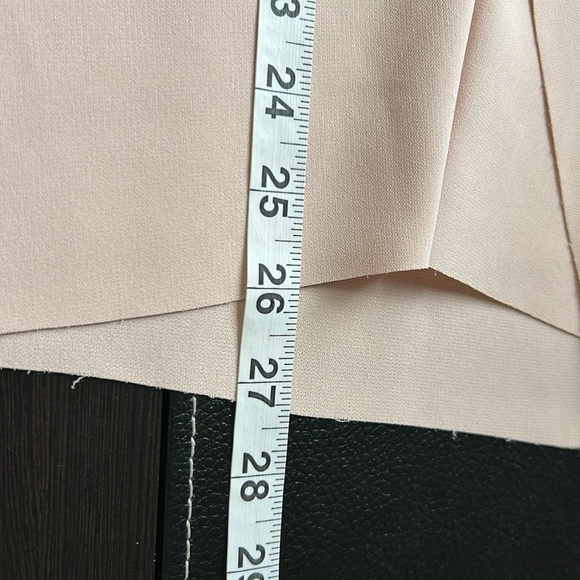 VINCE Zip Neck Draped Shell in New Buff REVOLVE Light Pink Sleeveless Sz L - Picture 10 of 10